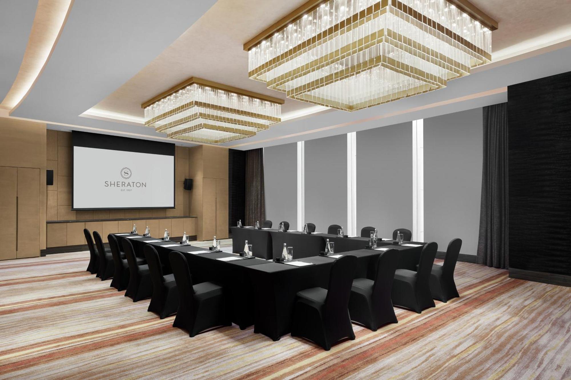Sheraton Beijing Lize Hotel Екстериор снимка
