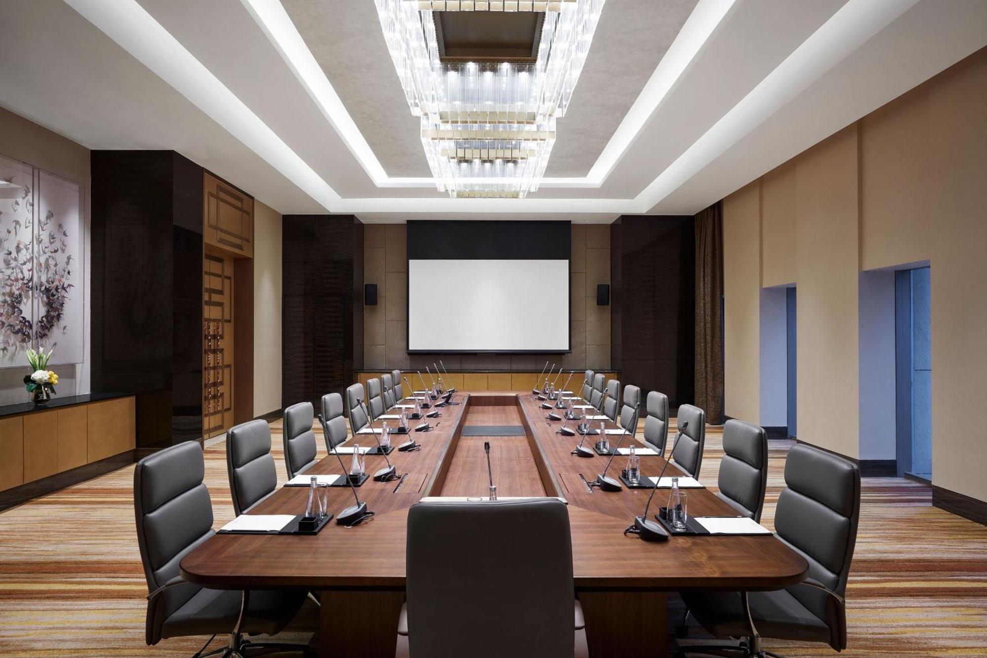 Sheraton Beijing Lize Hotel Екстериор снимка