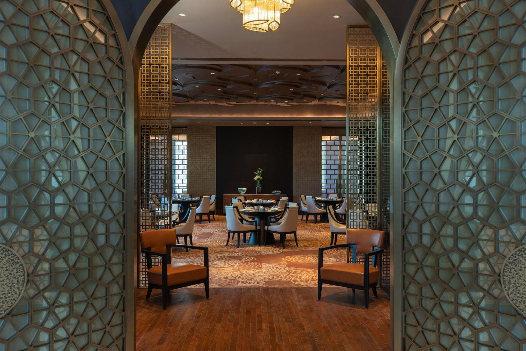 Sheraton Beijing Lize Hotel Екстериор снимка