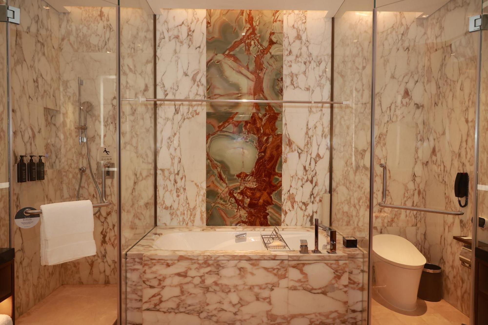 Sheraton Beijing Lize Hotel Екстериор снимка
